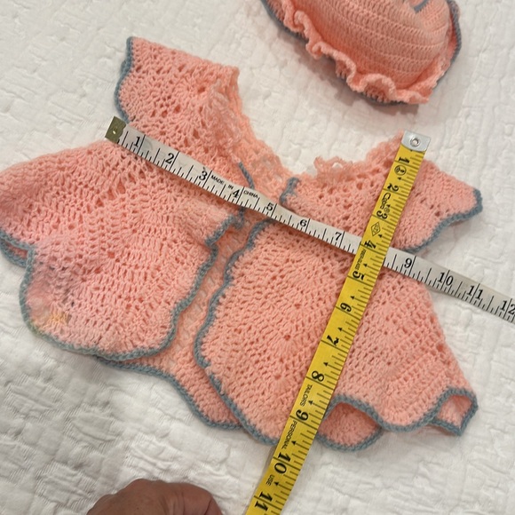 Vintage Handmade Crochet Baby Toddler Cape Jacket & Matching Bonnet Hat - Picture 13 of 17